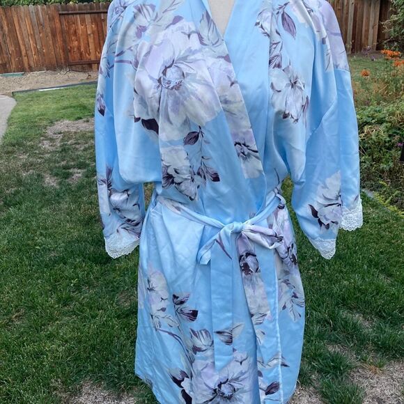 Apt. 9 Intimate Robe Large size - Picture 2 of 7